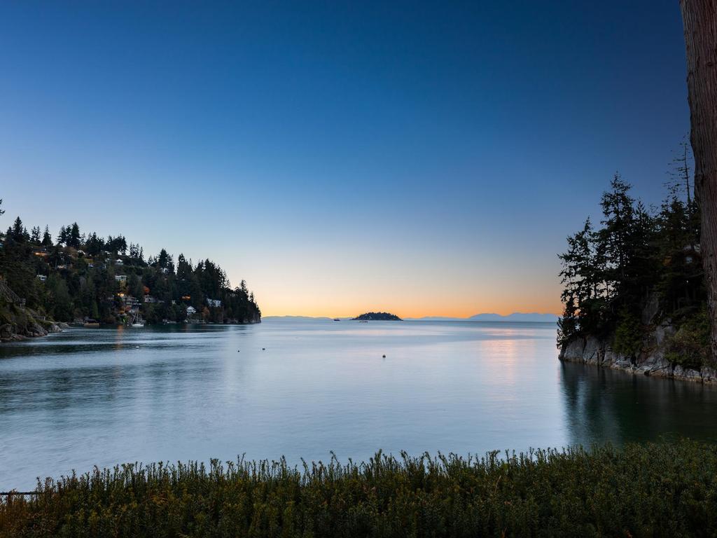 Listing Image for R3080756