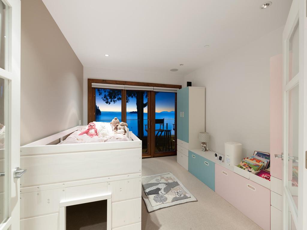 Listing Image for R3080756