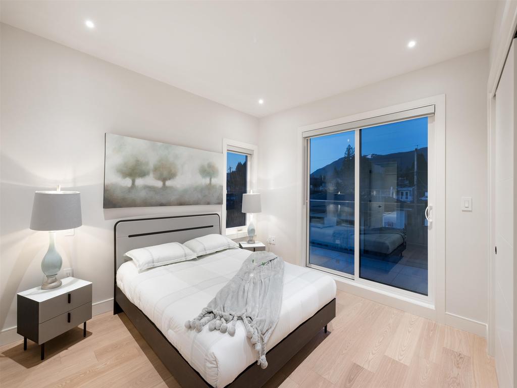 Listing Image for R3080805