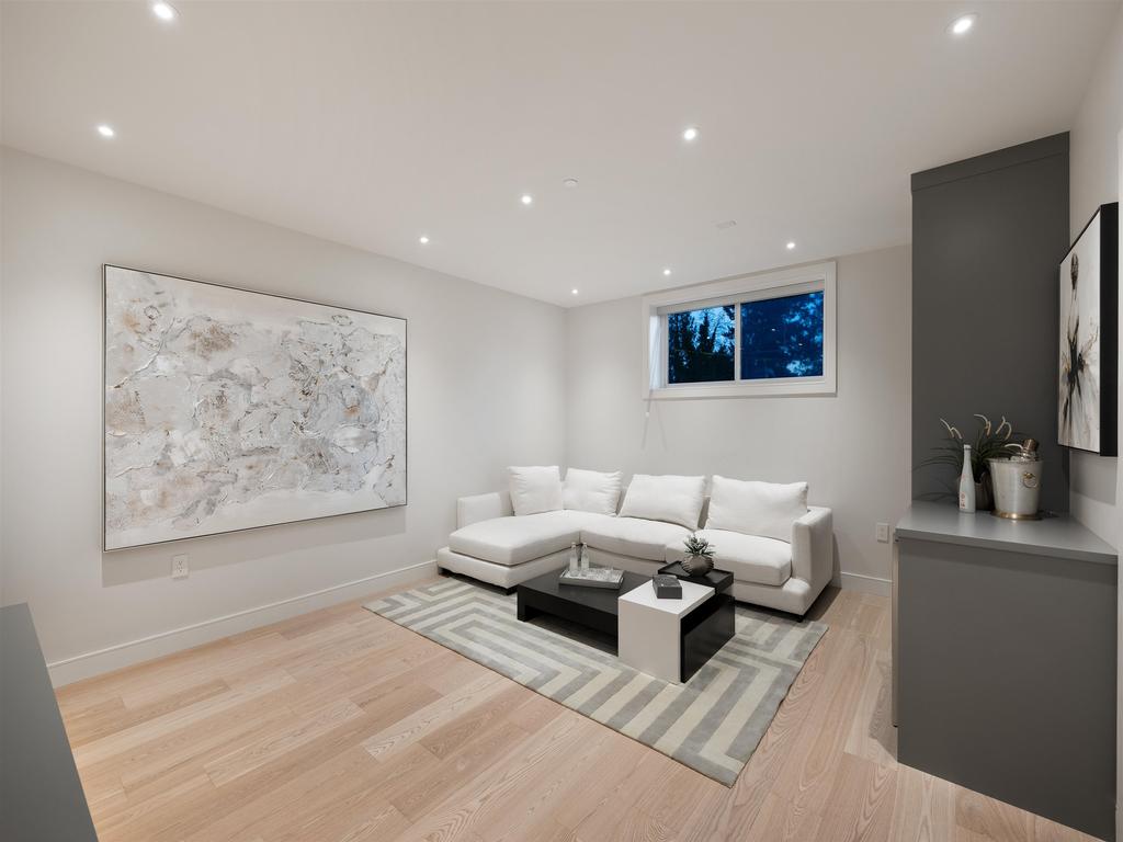 Listing Image for R3080805