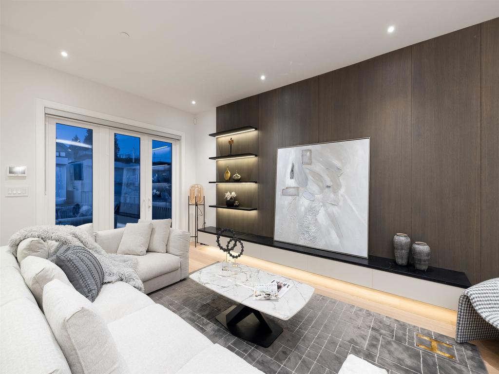 Listing Image for R3080805