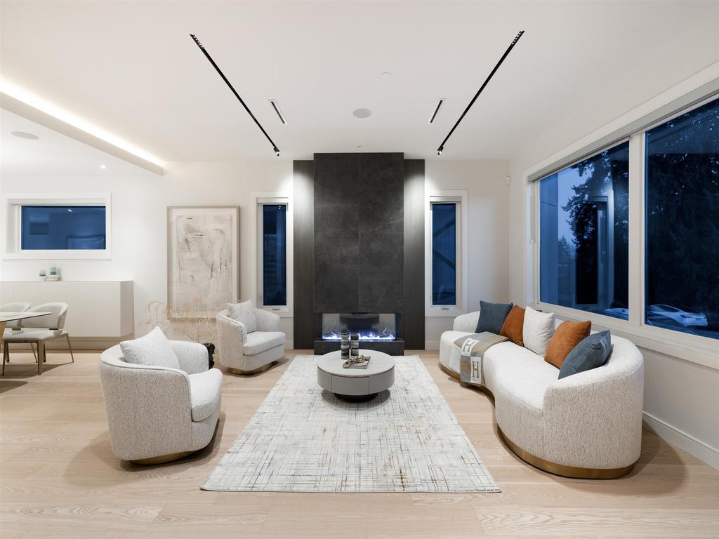 Listing Image for R3080805