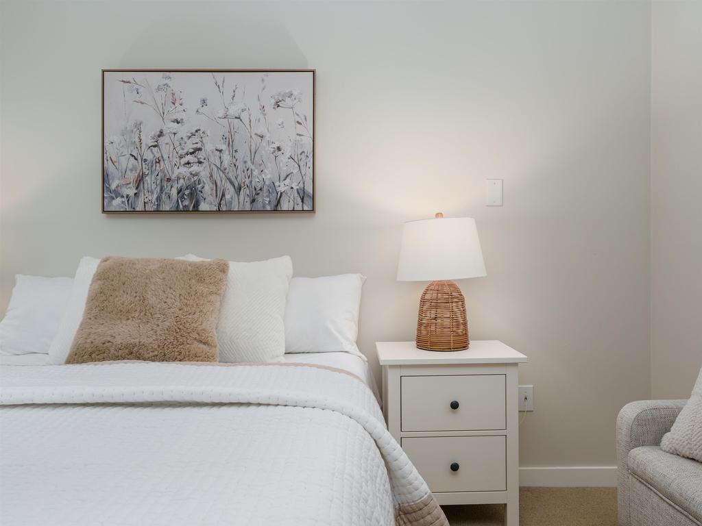 Listing Image for R3080817