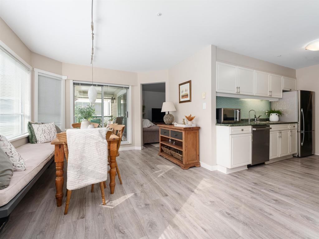 Listing Image for R3080817