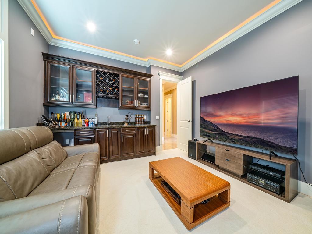 Listing Image for R3080818