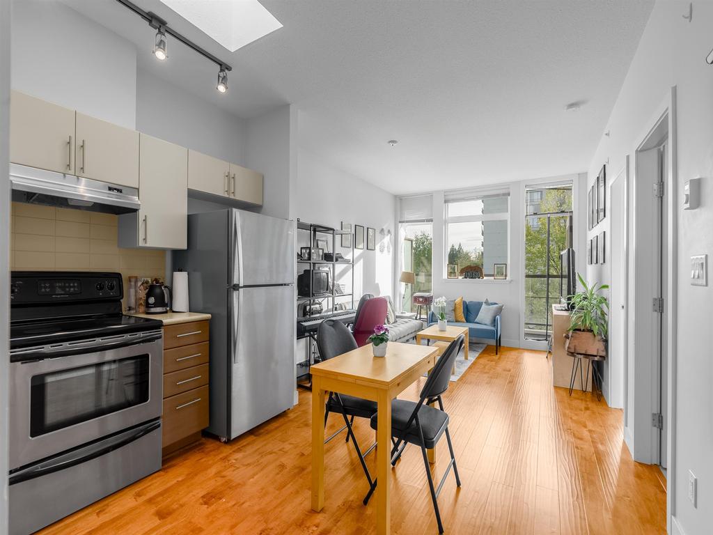 Listing Image for R3080829