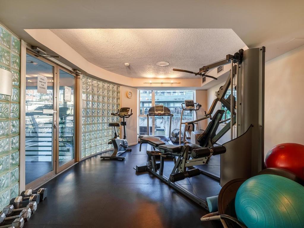 Listing Image for R3080852