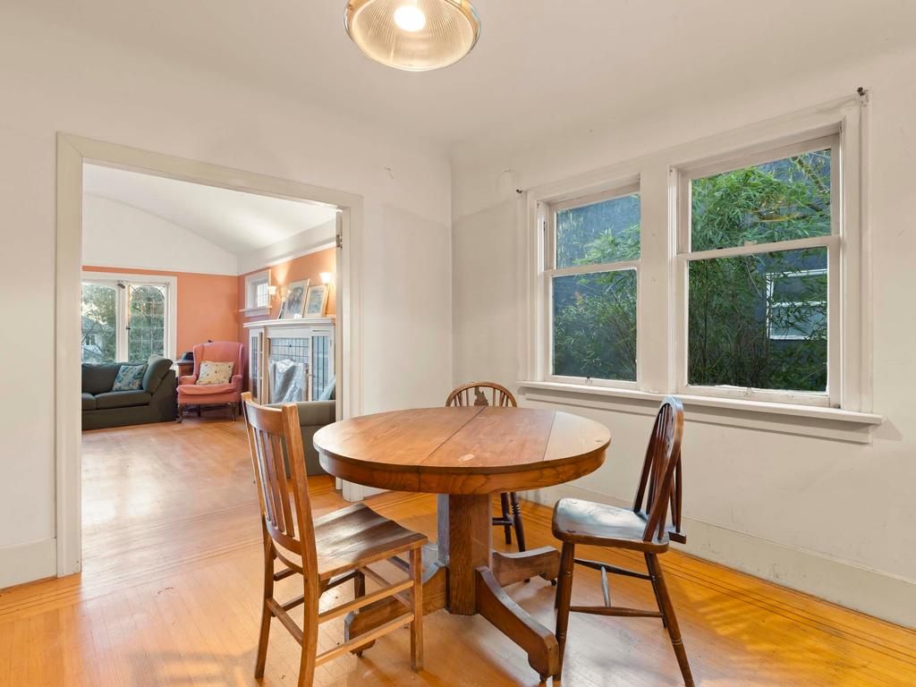 Listing Image for R3080865