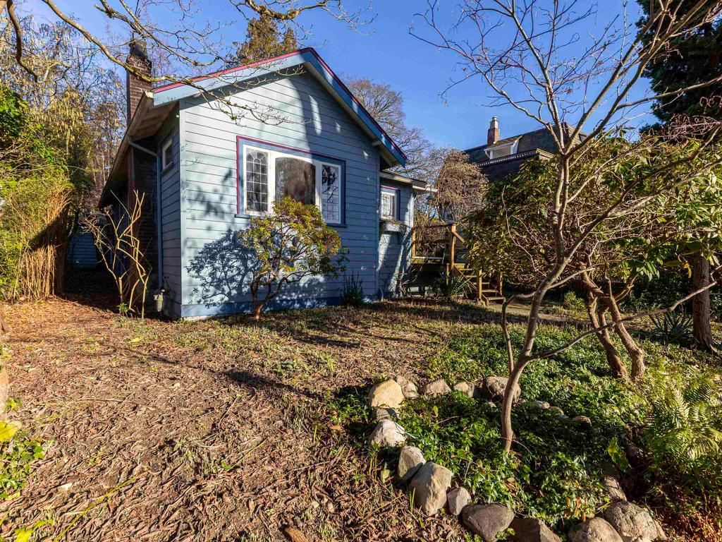 Listing Image for R3080865