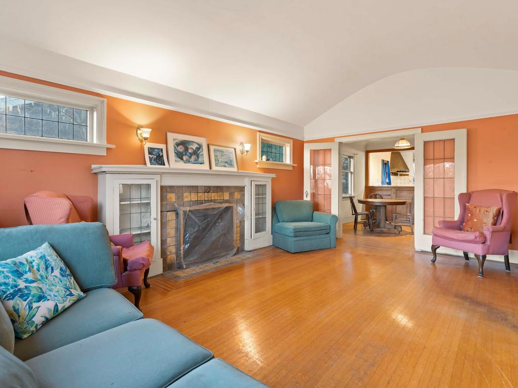 Listing Image for R3080865