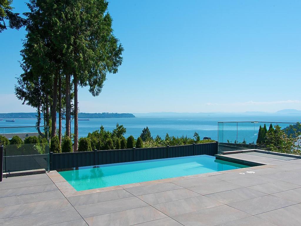 Listing Image for R3080866