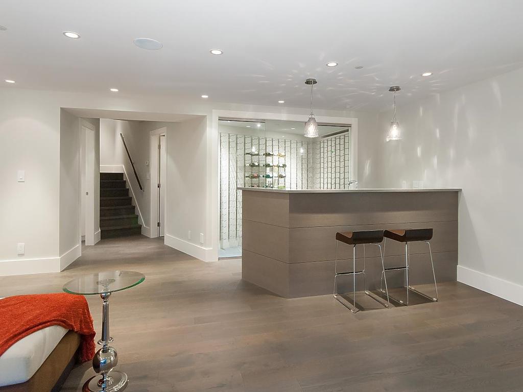 Listing Image for R3080866