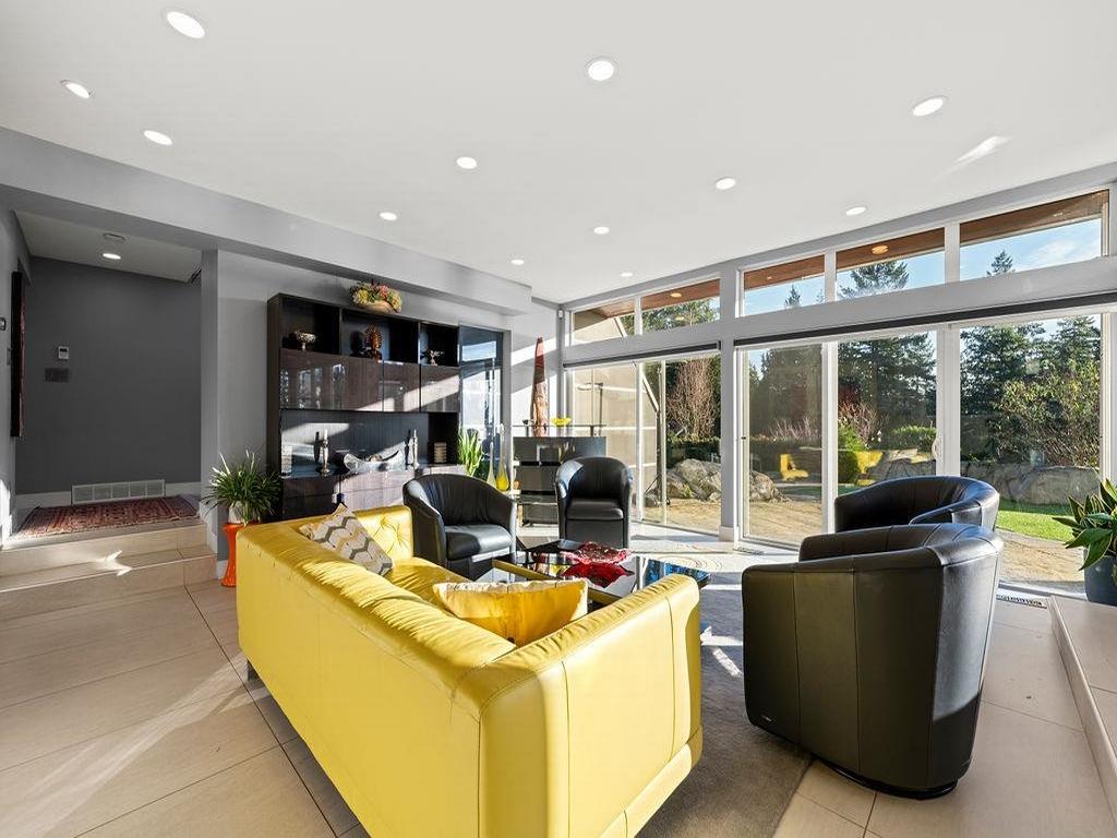 Listing Image for R3080877