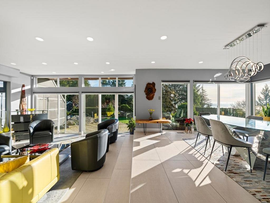 Listing Image for R3080877