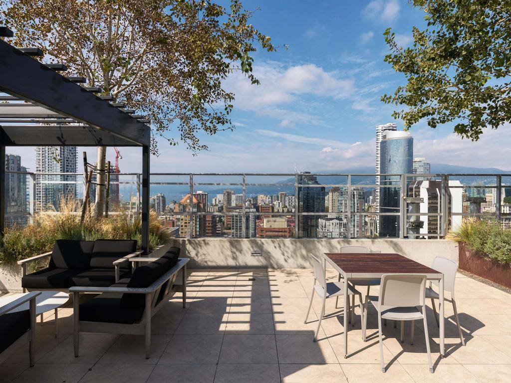 Listing Image for R3080895