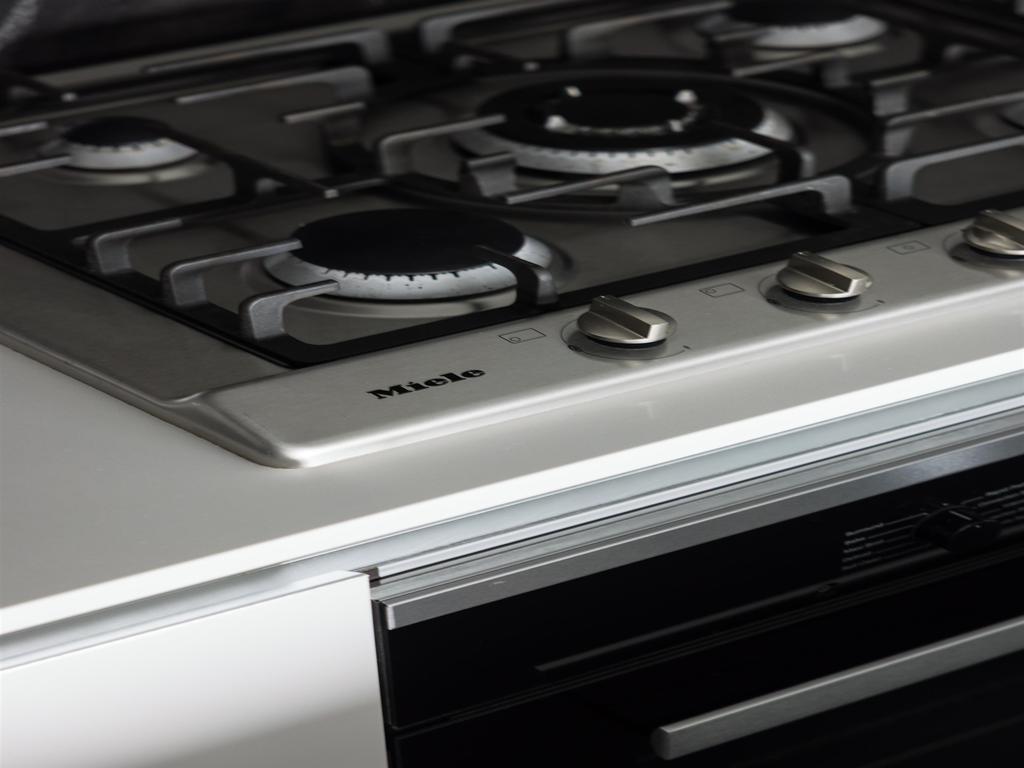 Listing Image for R3080895