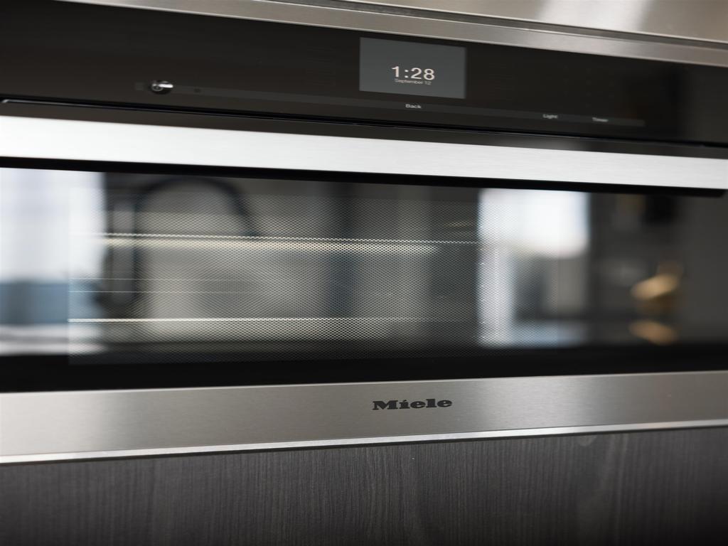 Listing Image for R3080895