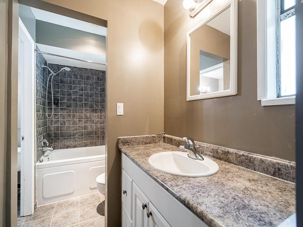 Listing Image for R3080899