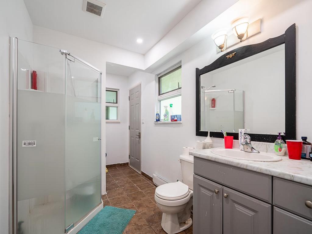 Listing Image for R3080899