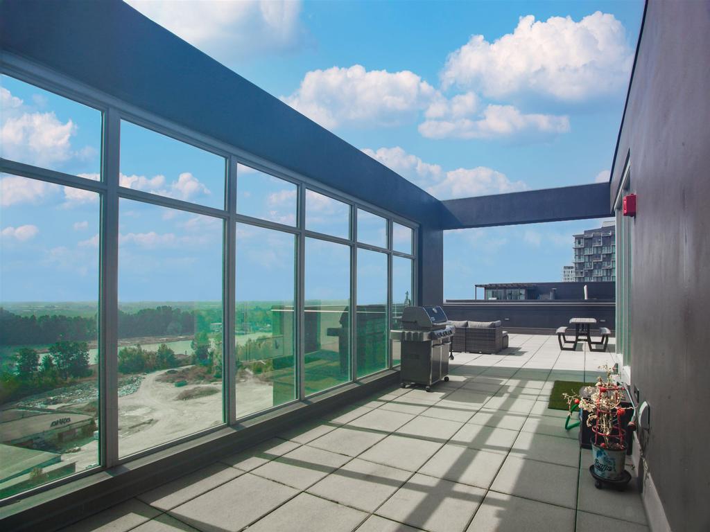 Listing Image for R3080901