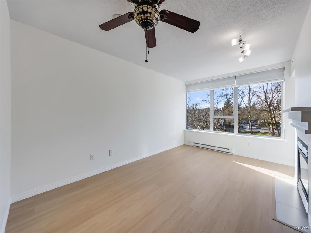 Listing Image for R3080916