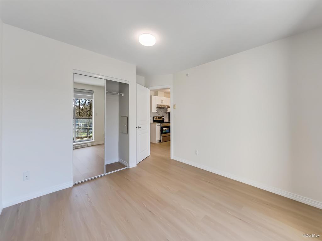 Listing Image for R3080916