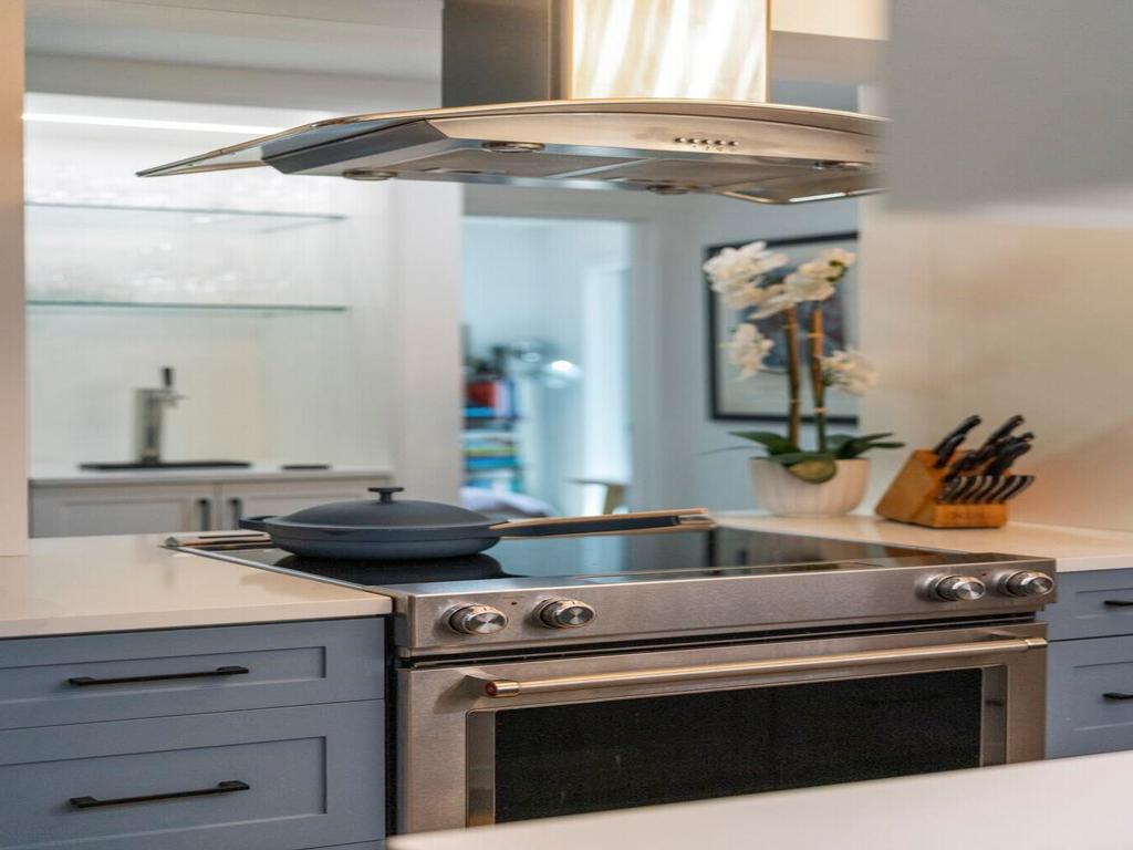 Listing Image for R3080921