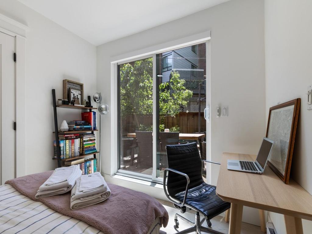 Listing Image for R3080921