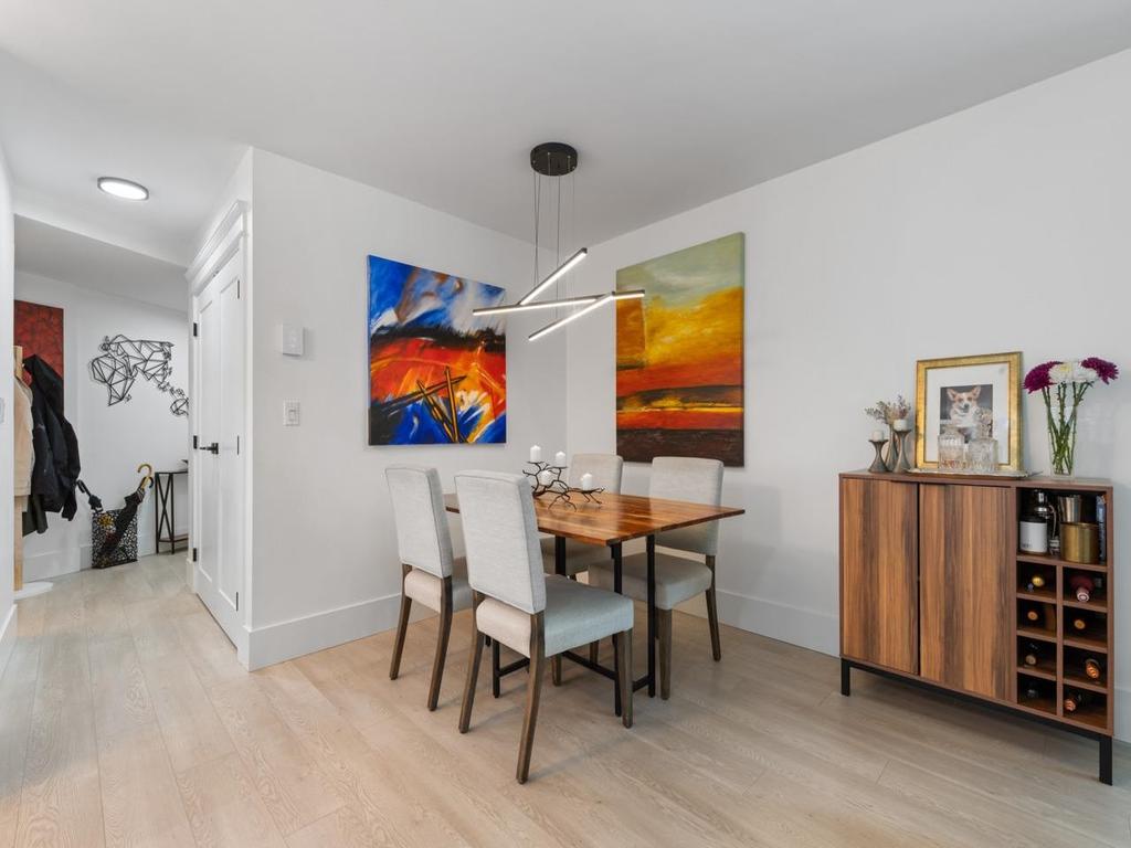 Listing Image for R3080921