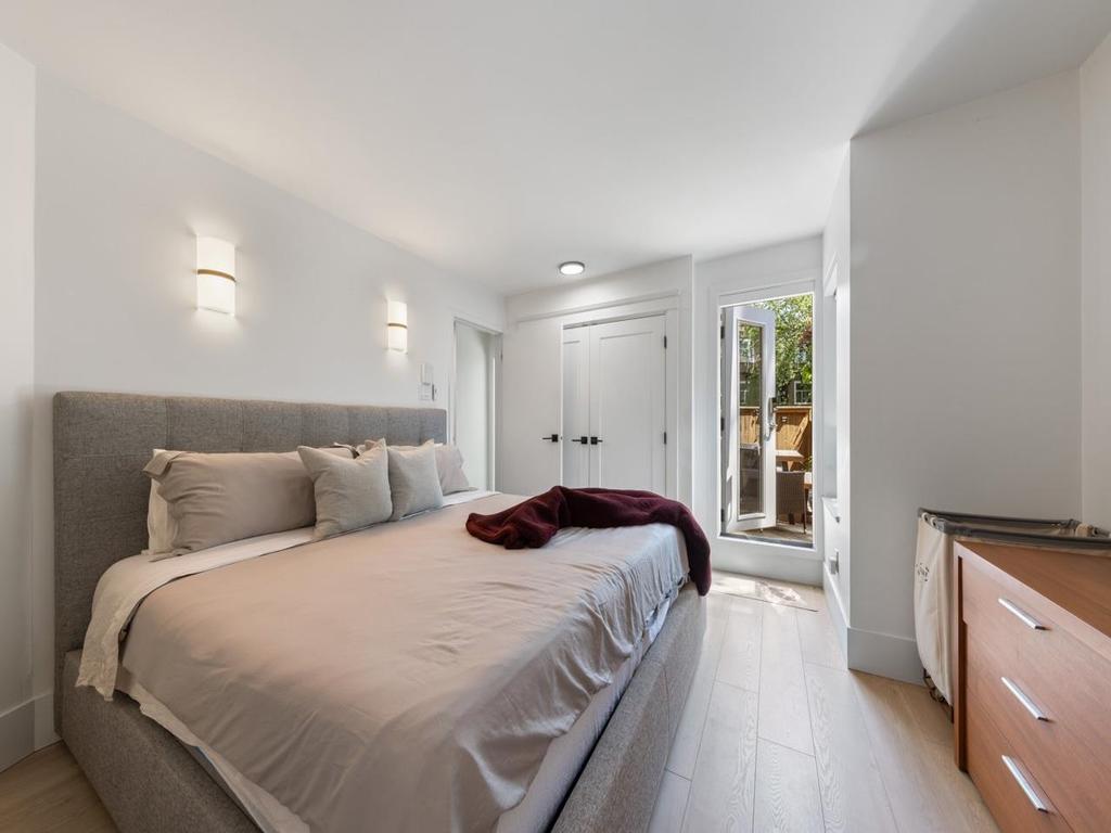 Listing Image for R3080921