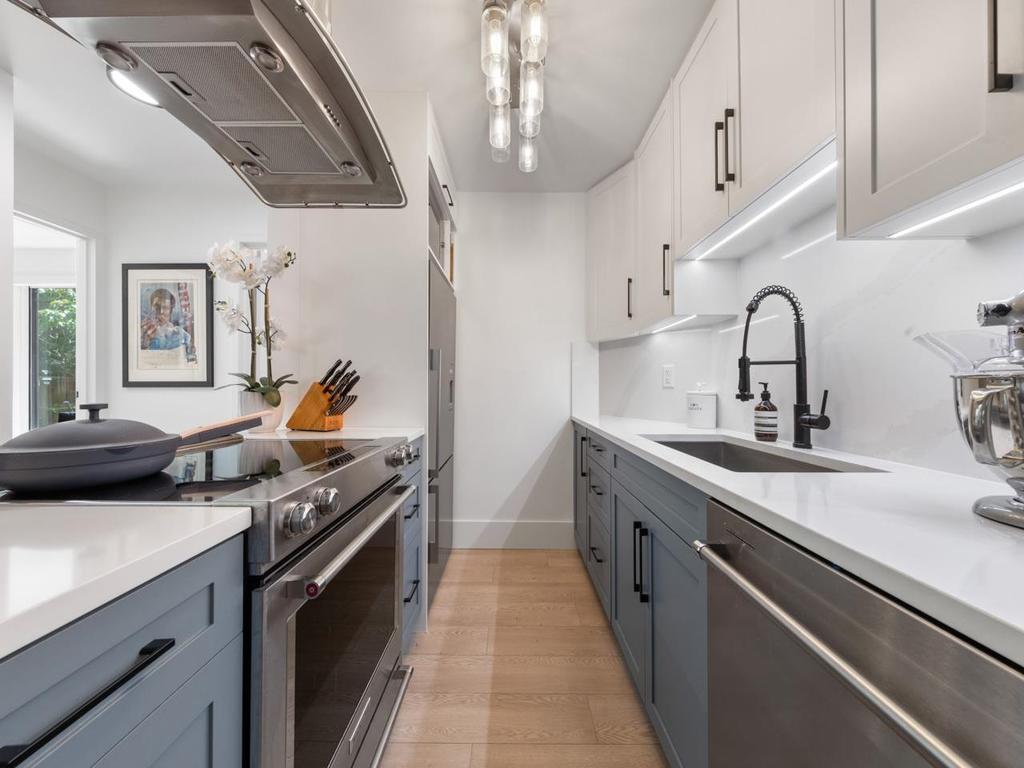 Listing Image for R3080921