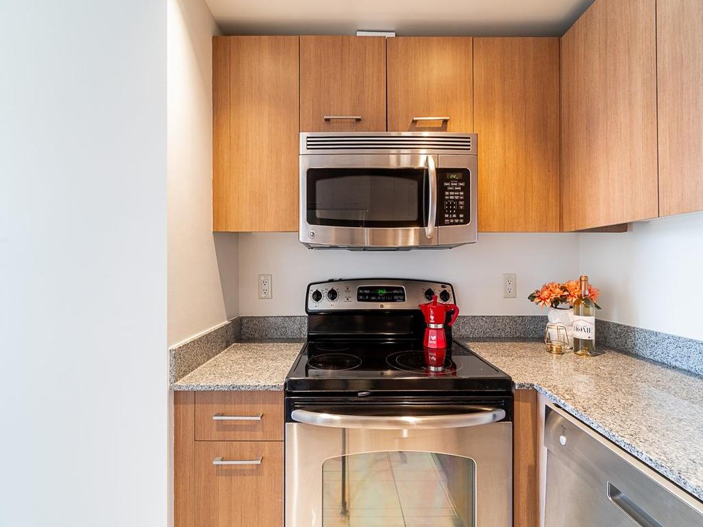 Listing Image for R3080922