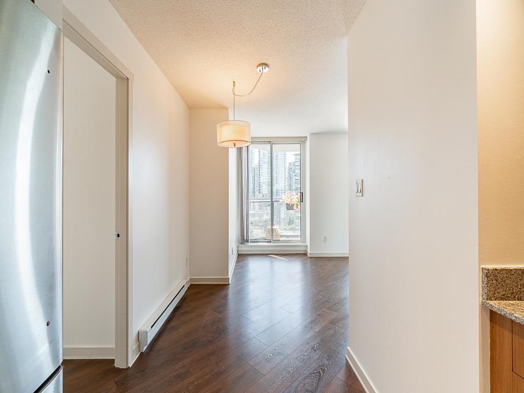 Listing Image for R3080922