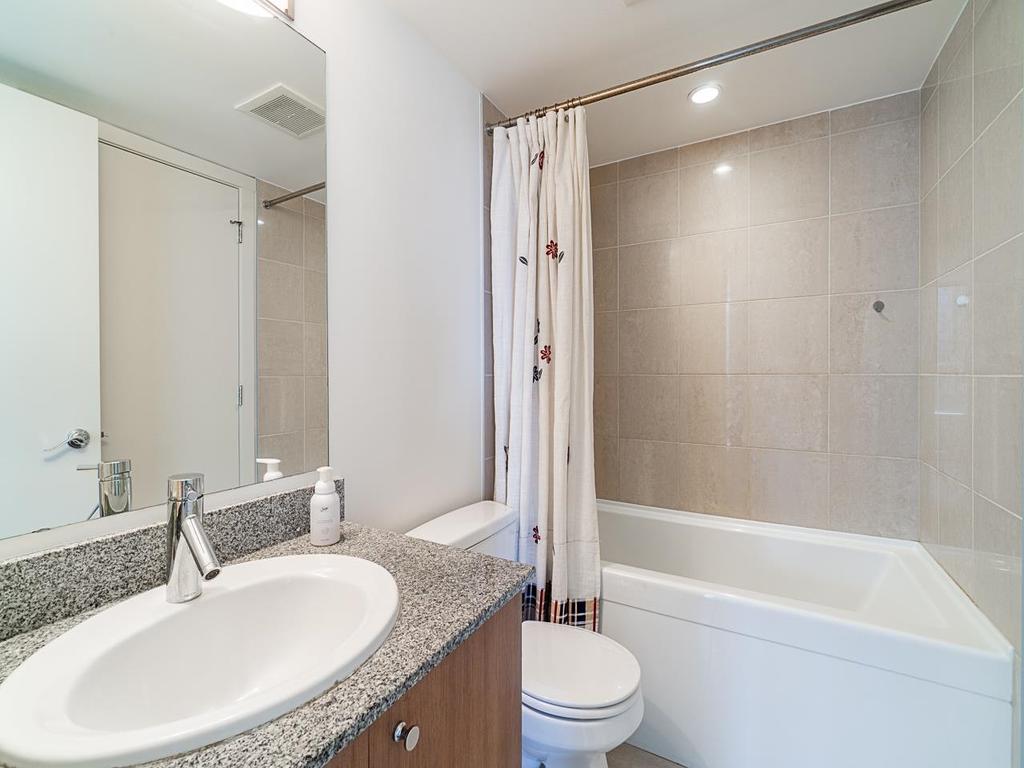 Listing Image for R3080922