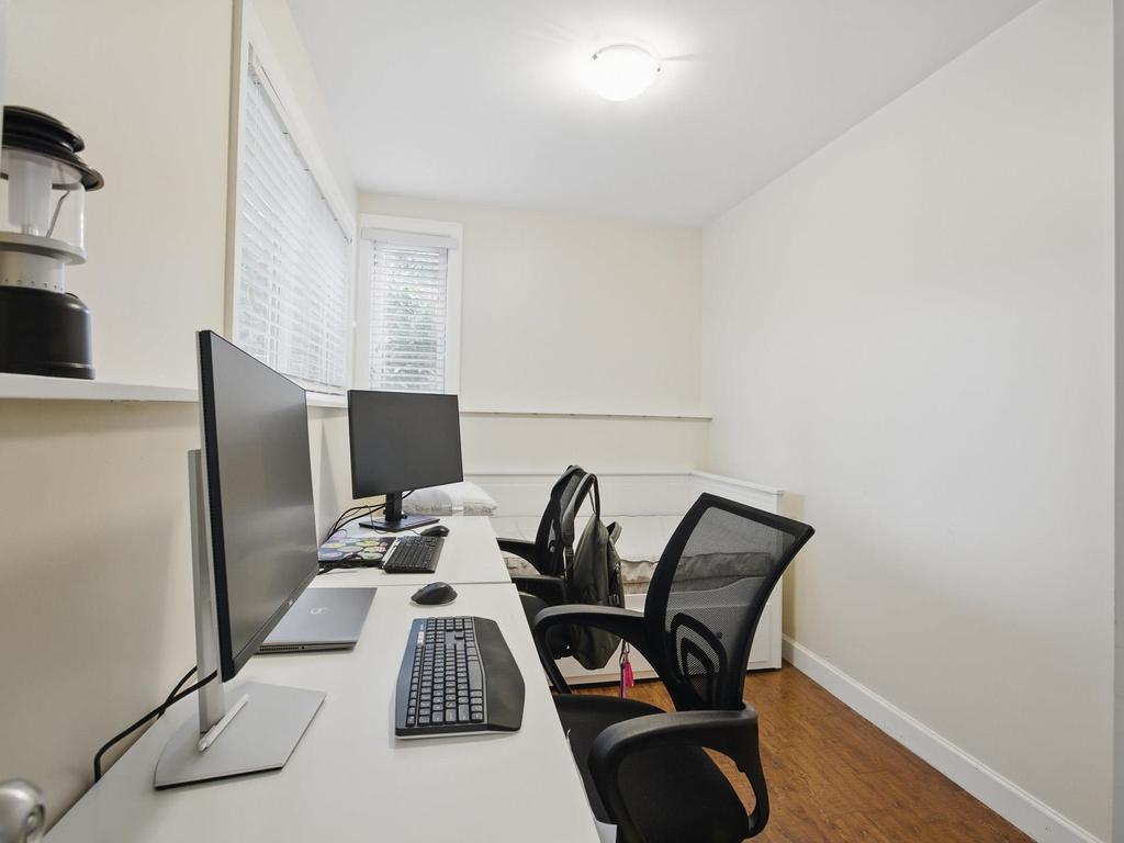 Listing Image for R3080927