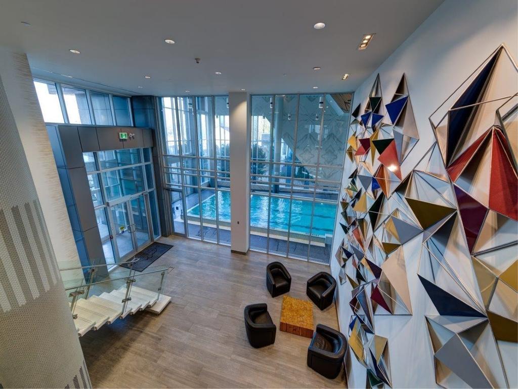 Listing Image for R3080930