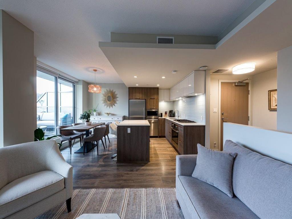 Listing Image for R3080930