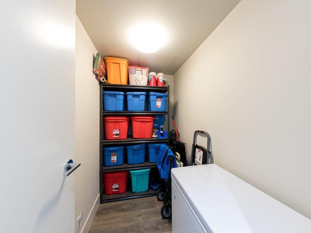 Listing Image for R3080930