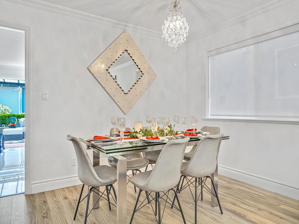 Listing Image for R3080967