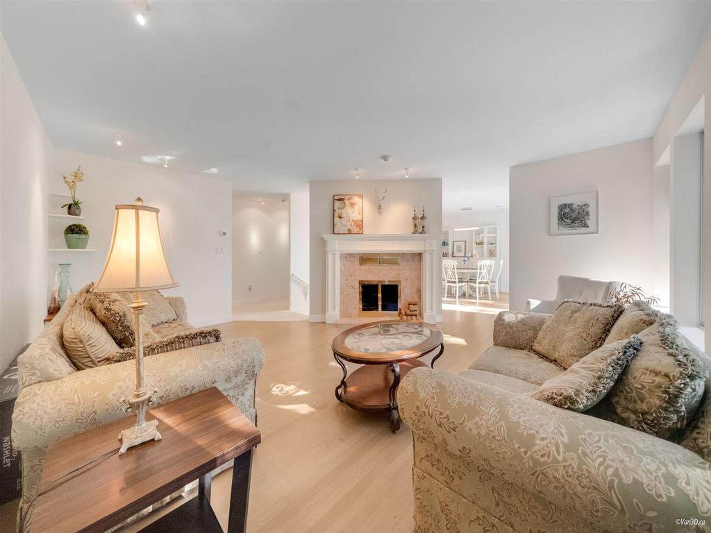 Listing Image for R3080973