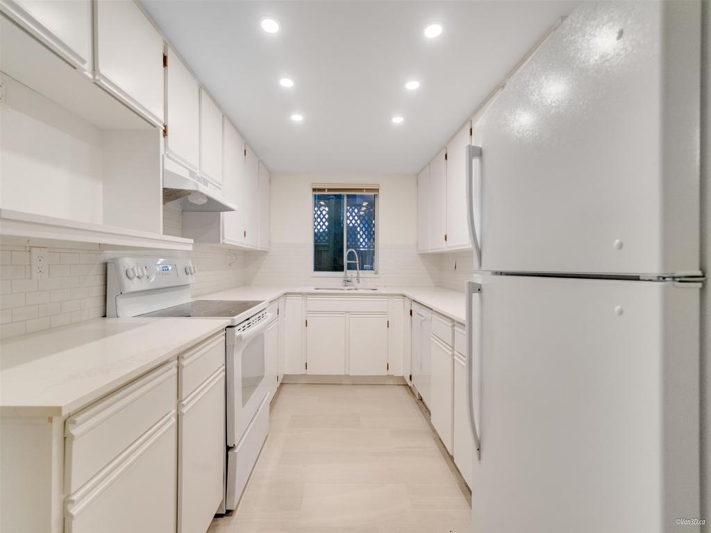 Listing Image for R3080973