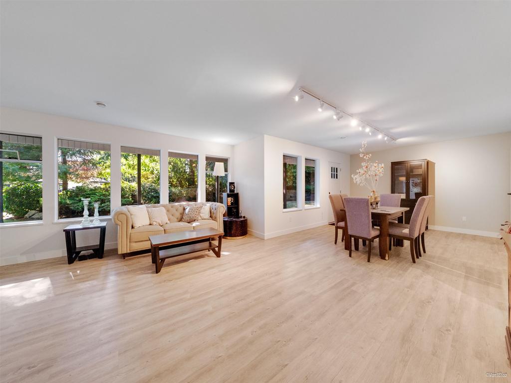 Listing Image for R3080973