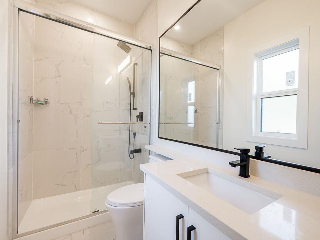 Listing Image for R3080977