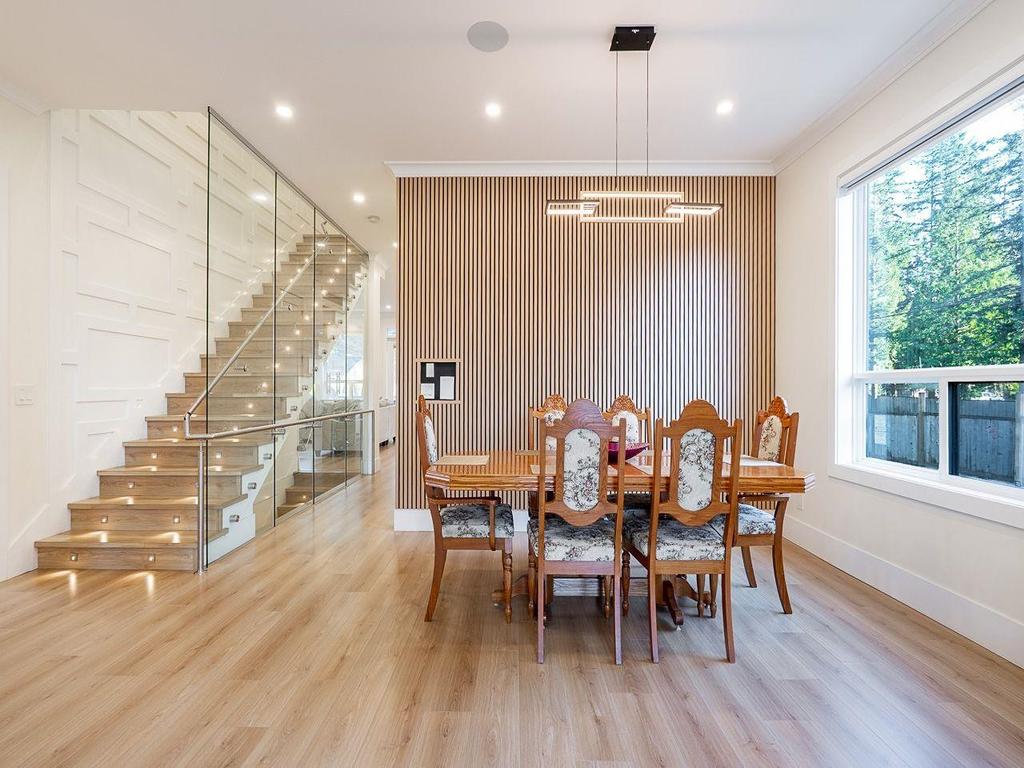 Listing Image for R3080977