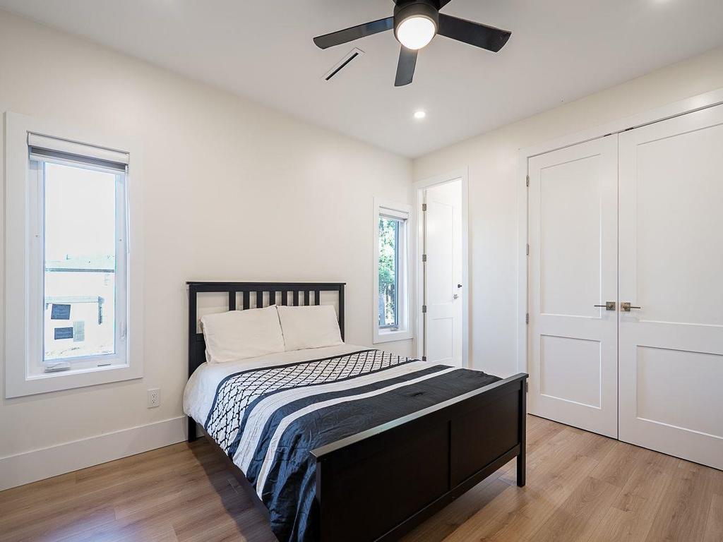 Listing Image for R3080977