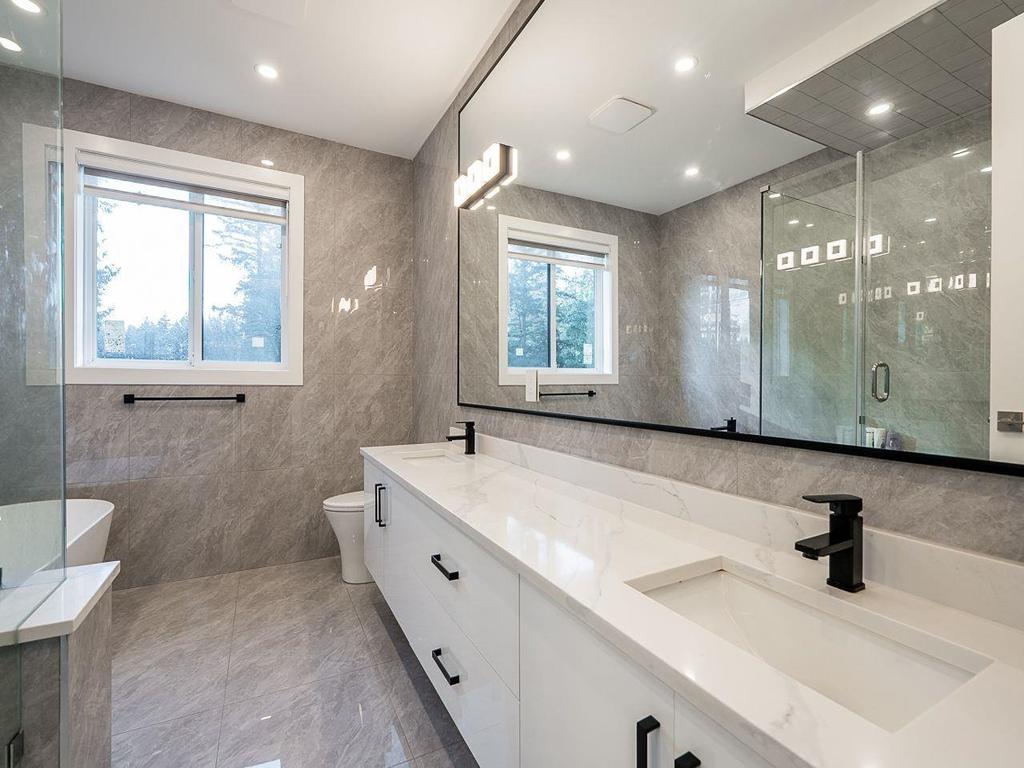 Listing Image for R3080977