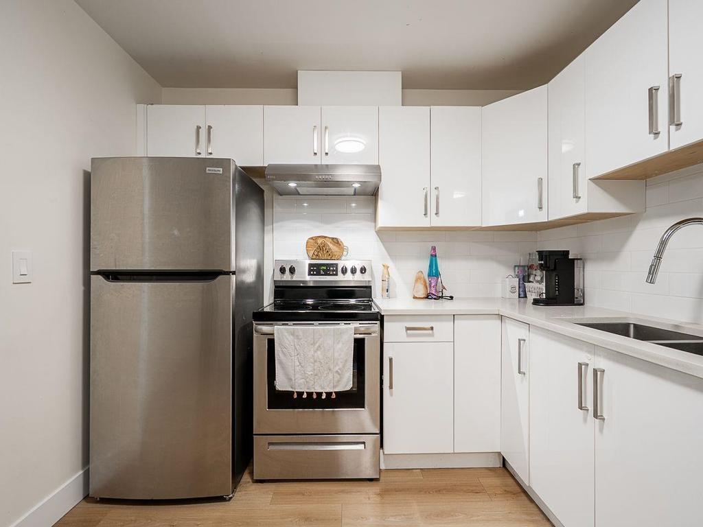 Listing Image for R3080977