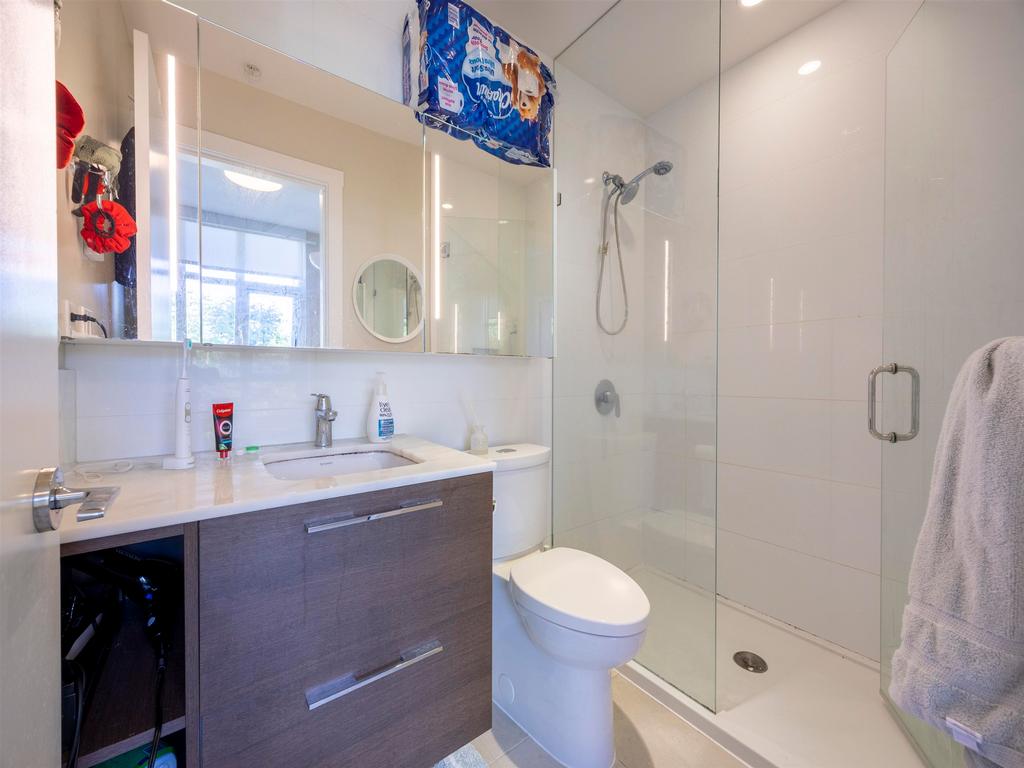 Listing Image for R3080980