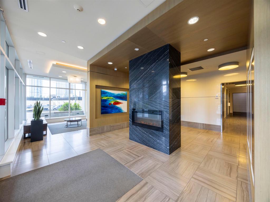 Listing Image for R3080980