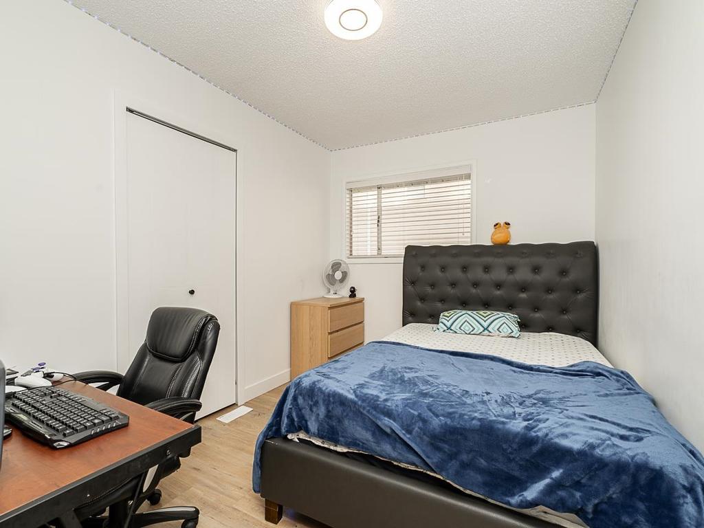 Listing Image for R3080983